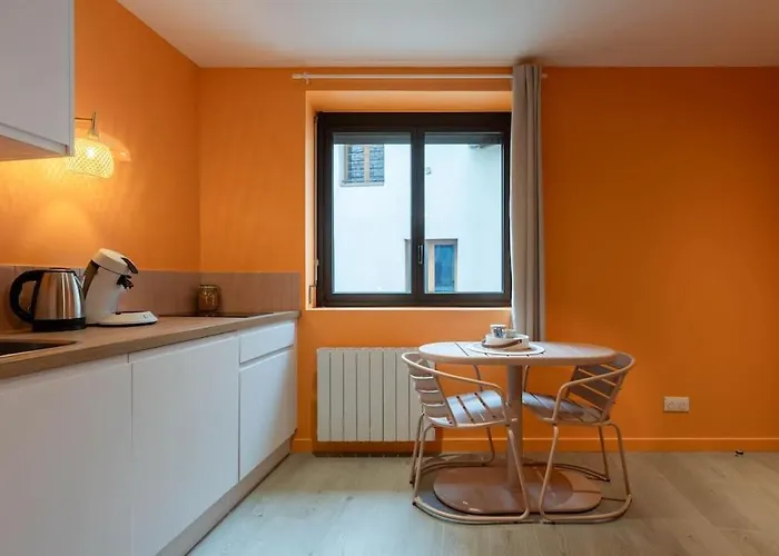 Le Macaron, Studio Coeur Ville